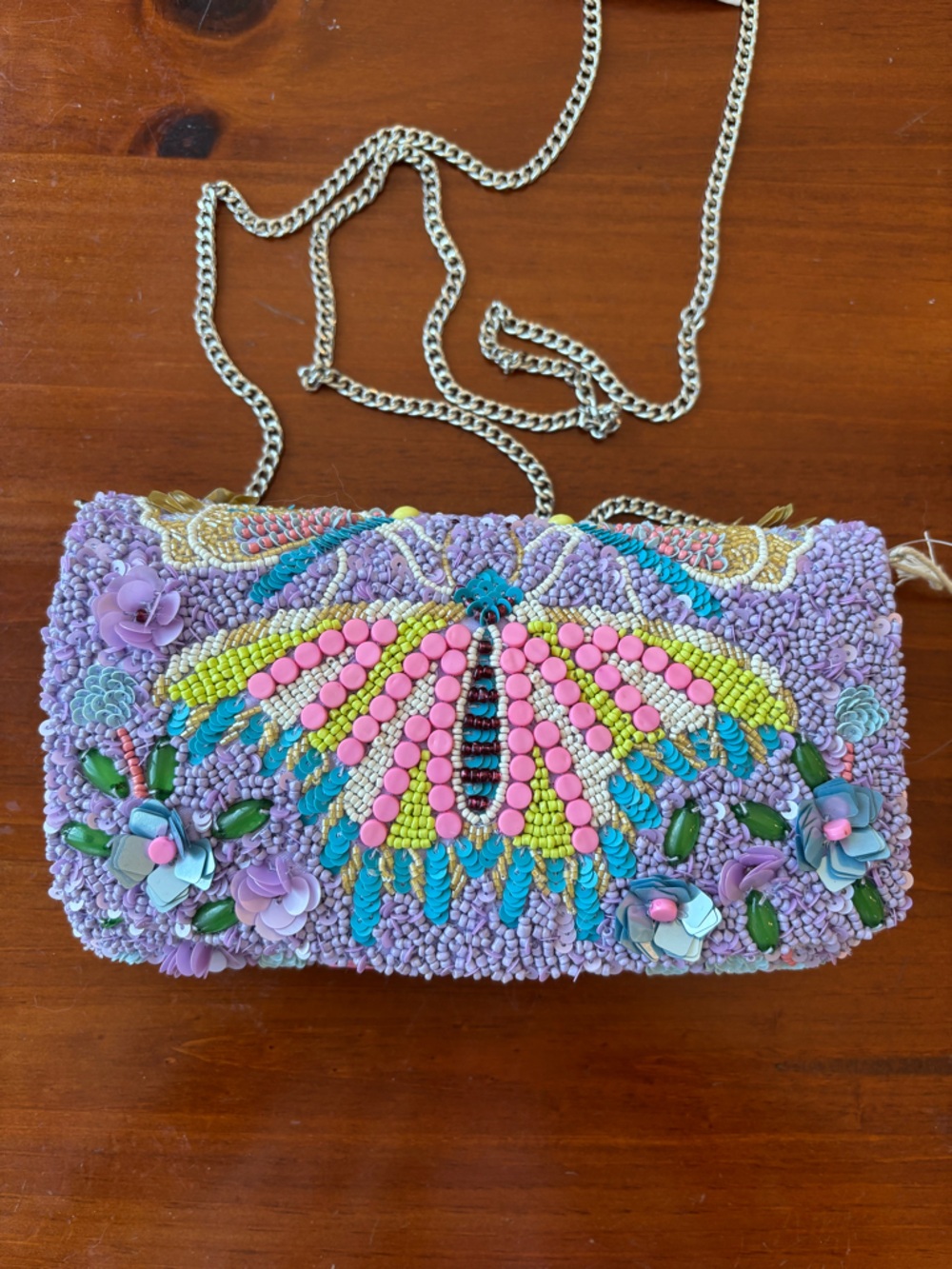 NWT Handcrafted Beaded Lilac Floral Crossbody Bag with Chain Strap
